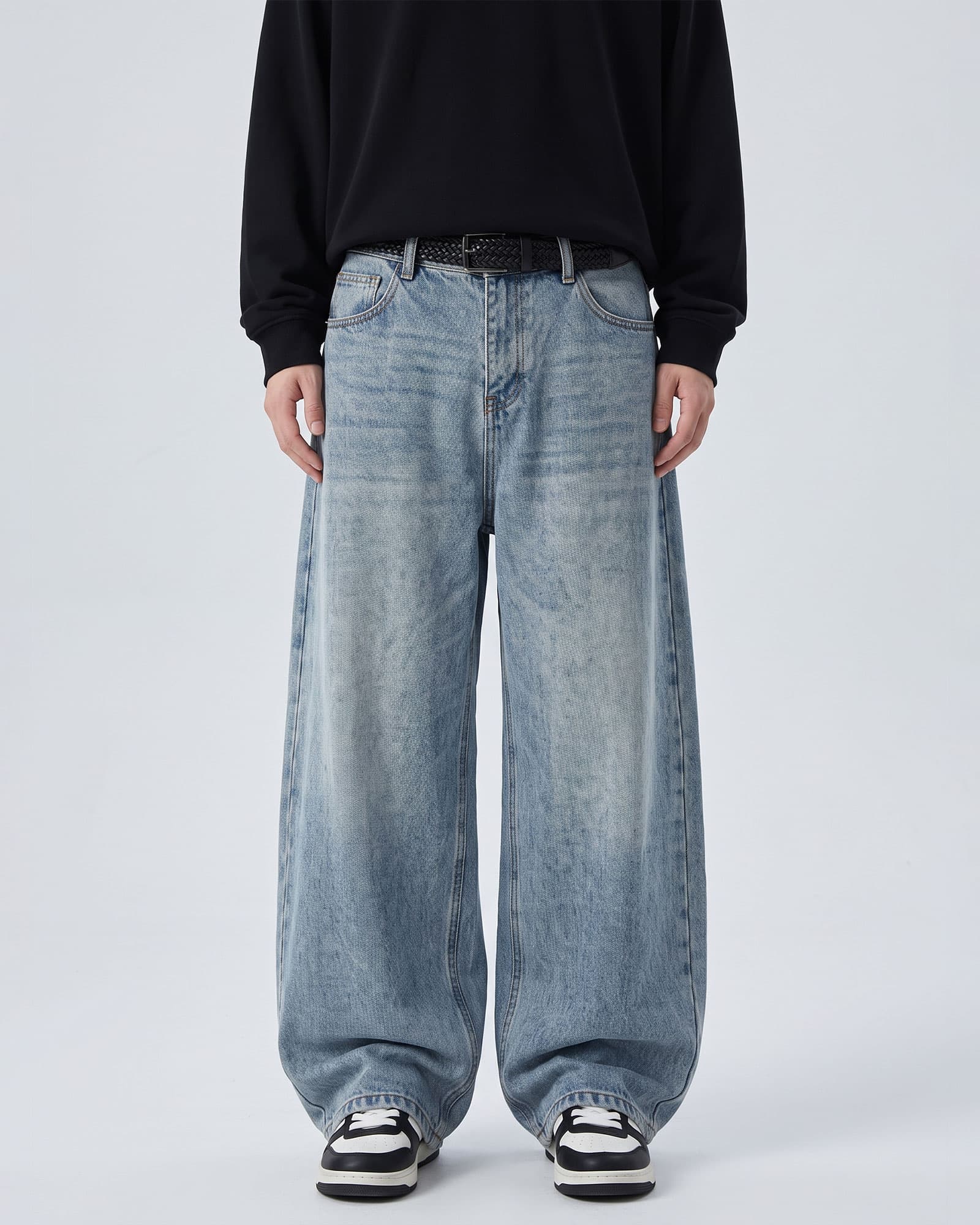 Retro Straight — trouser detail