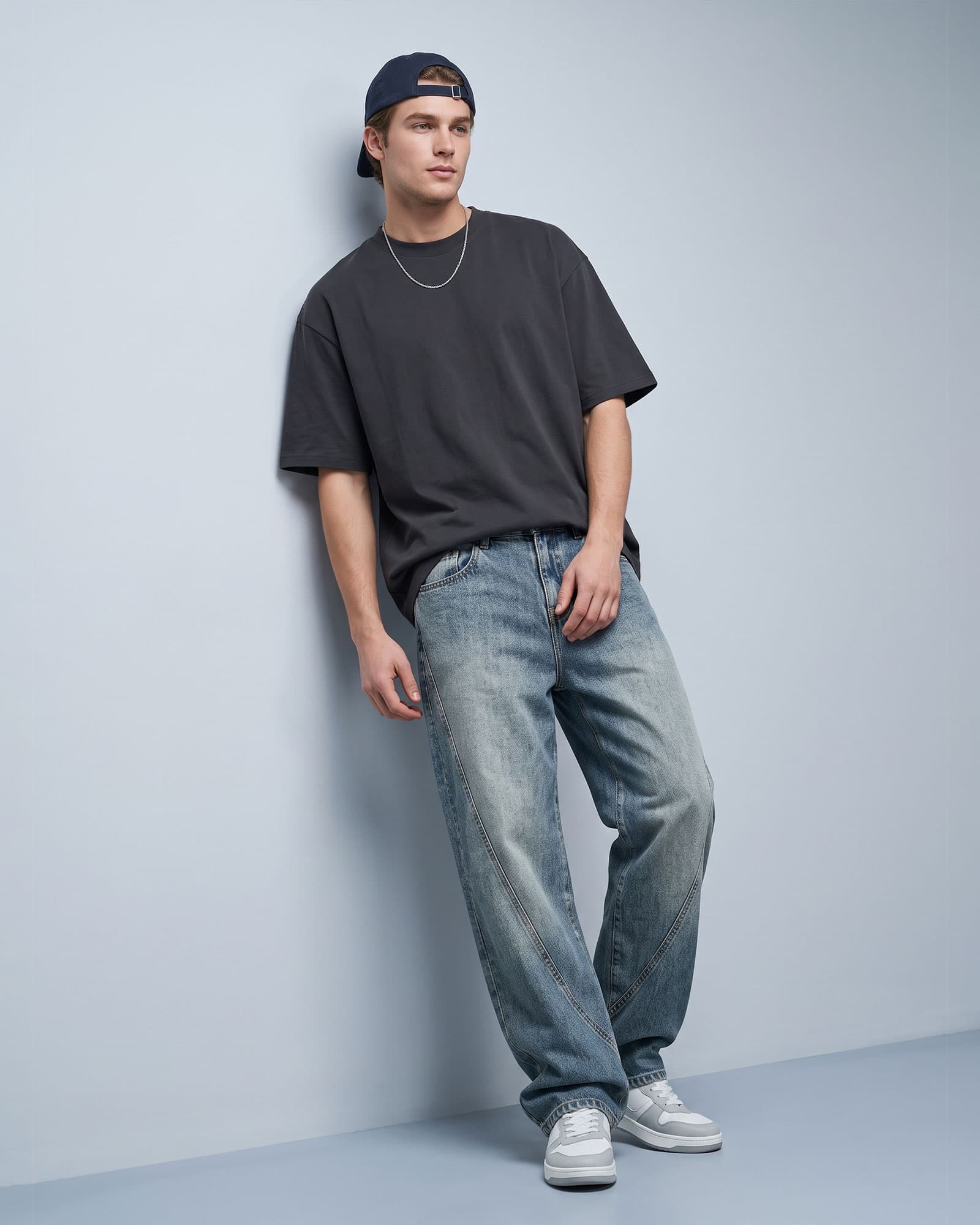 Retro Distressed — Hang