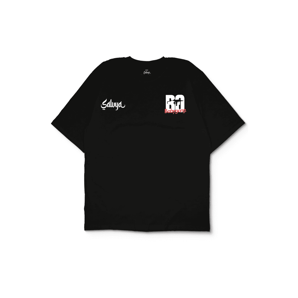 T-shirt oversize .. Art Is Not A Crime — view 1