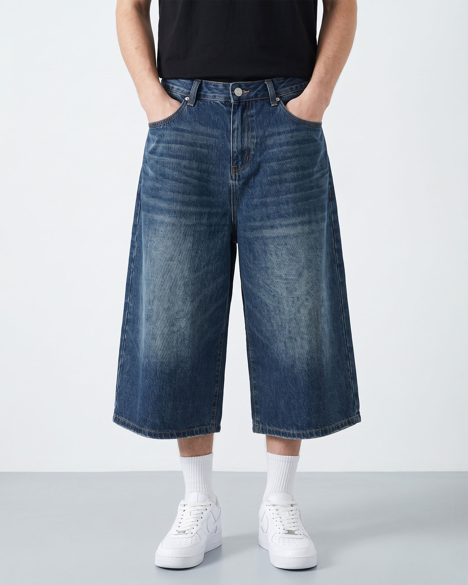 Horn Cropped